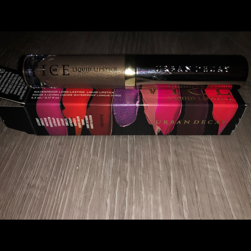 Matte liquid lipstick Urban Decay